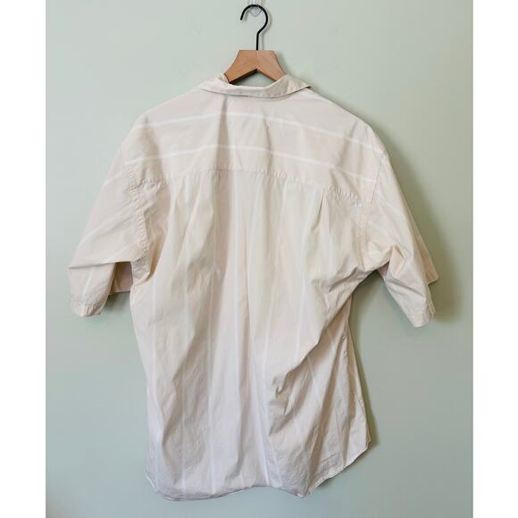 IKE Short Sleeve Button Down Shirt Large - Picture 2 of 5